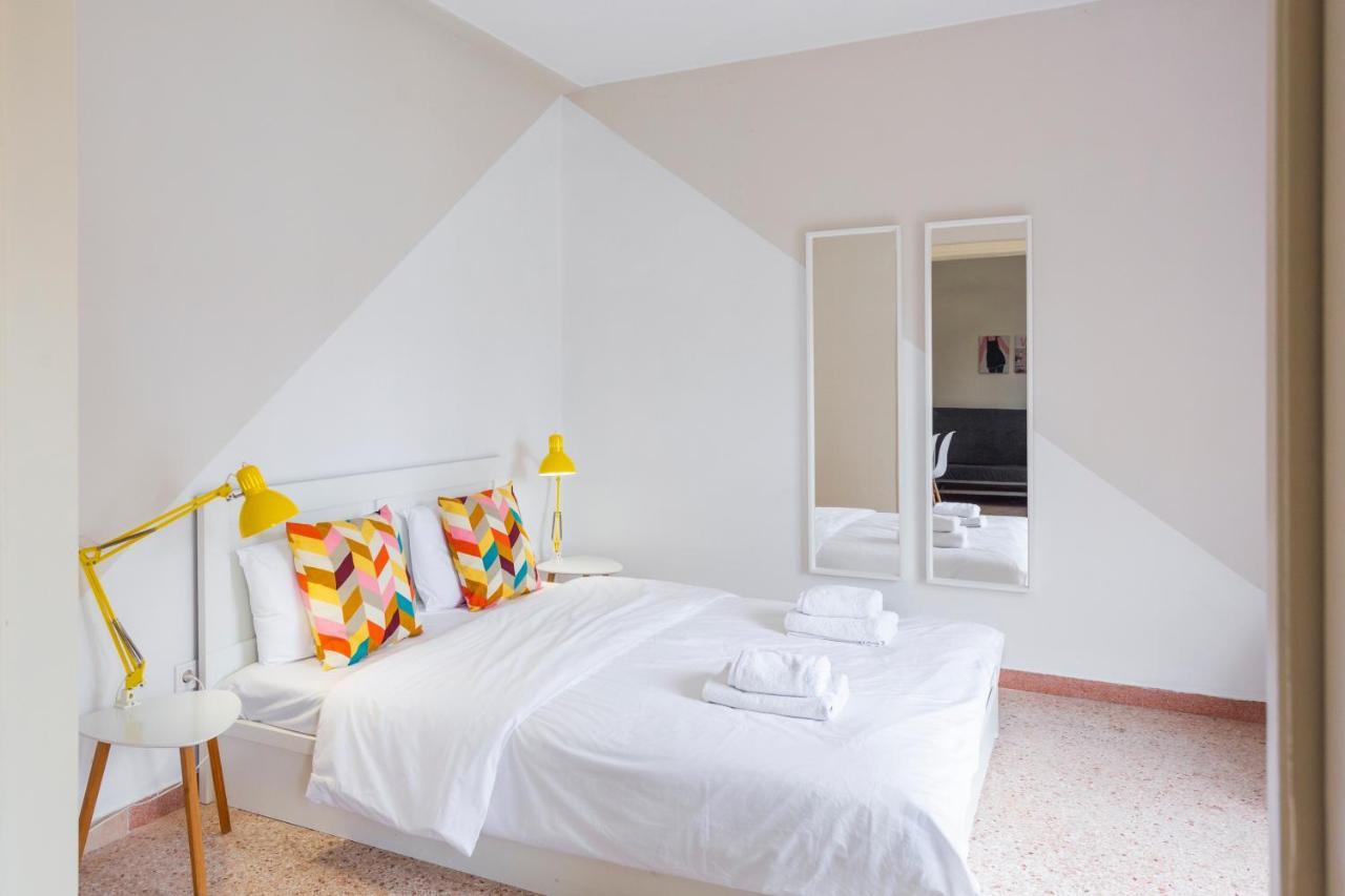 Psirri Place Economy Apartments Centrally Located Athens Exterior photo